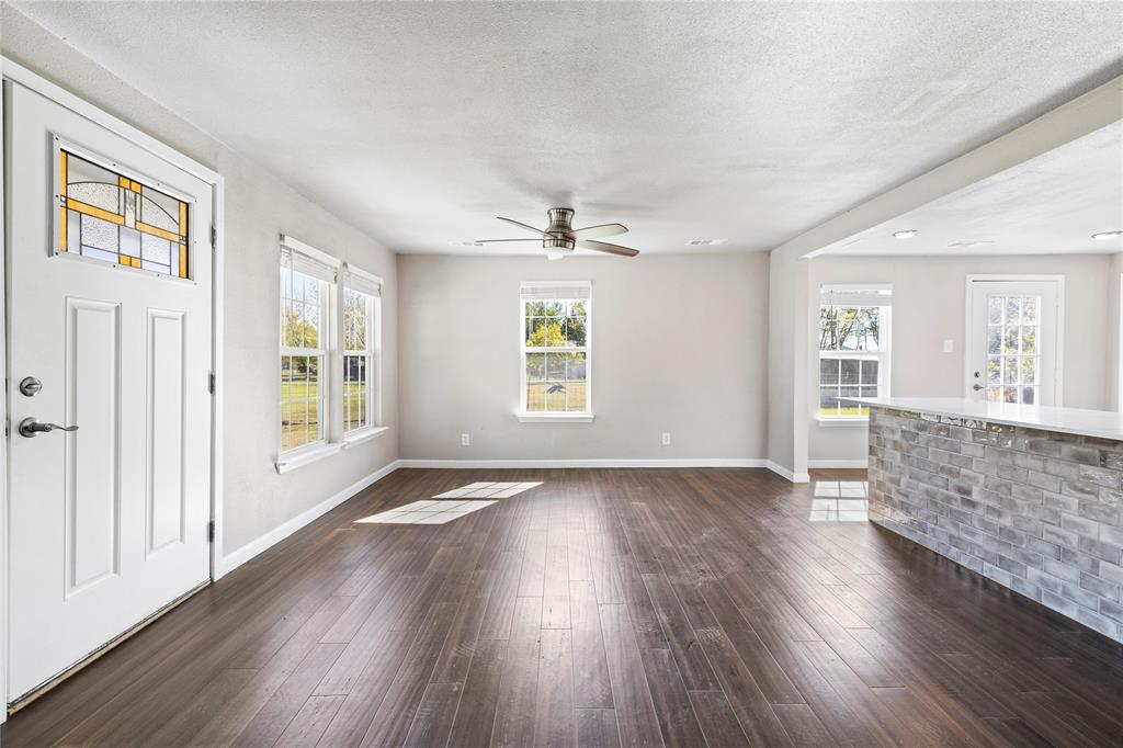 229 Orchard Street - Photo 4