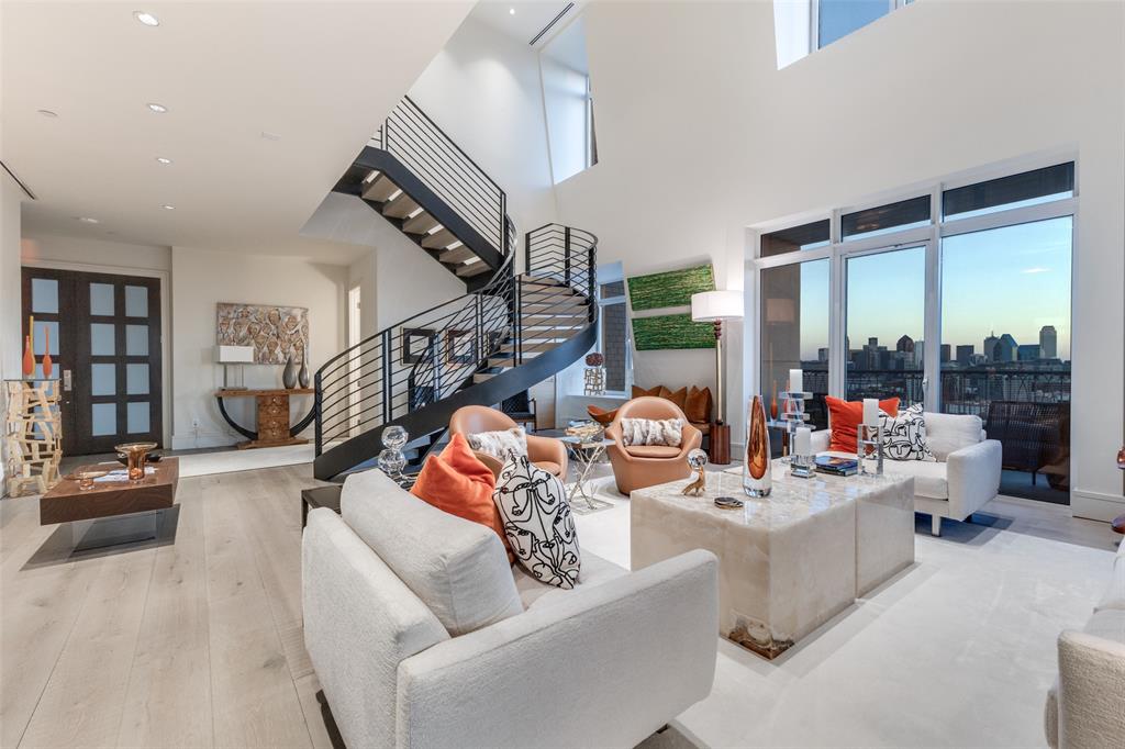 3505 Turtle Creek Boulevard - Photo 3