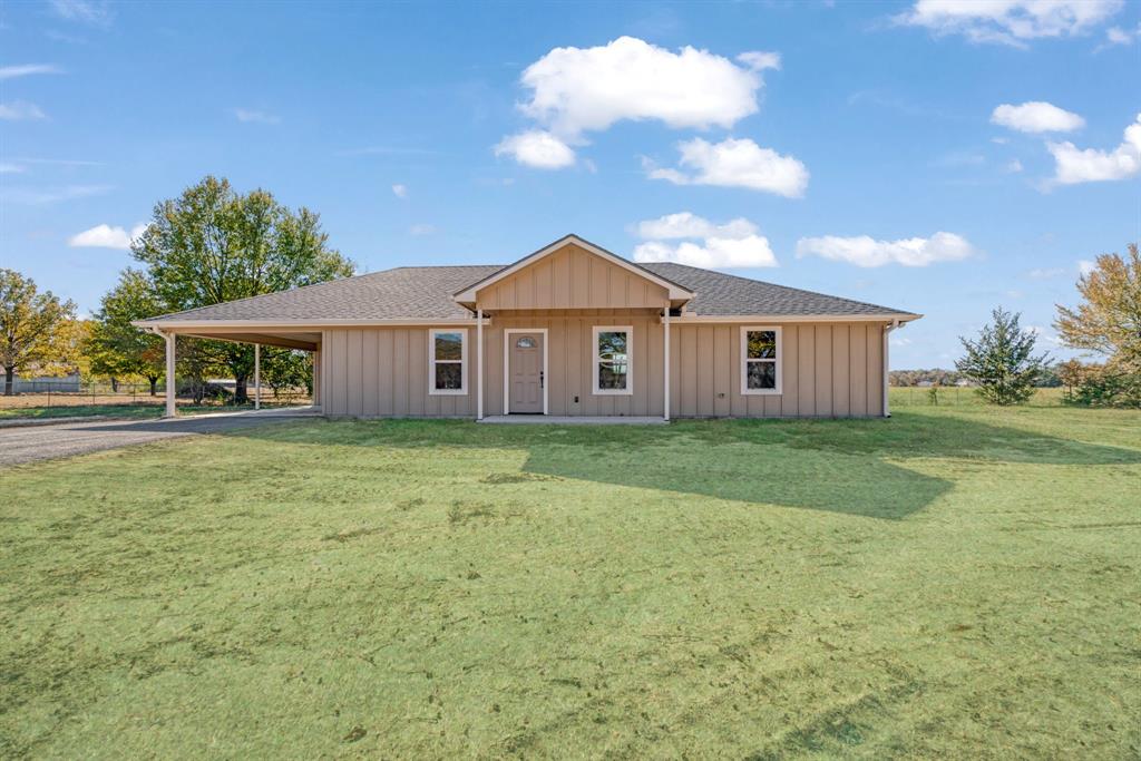 728 County Road 44050 - Photo 1