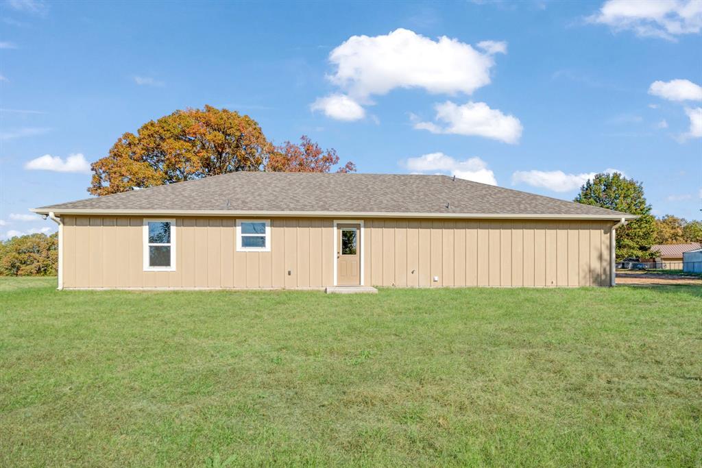 728 County Road 44050 - Photo 23