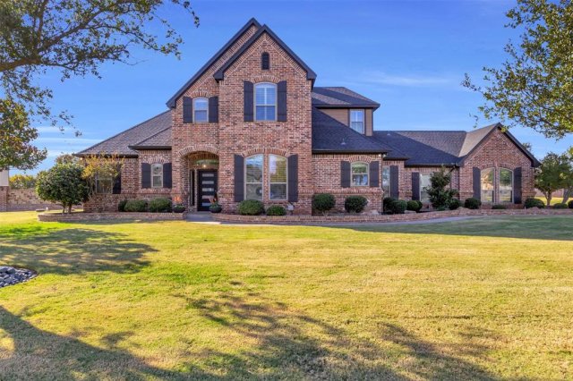 2200 Twin Creeks Court