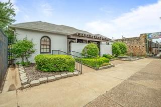 620 4th Street - Photo 3