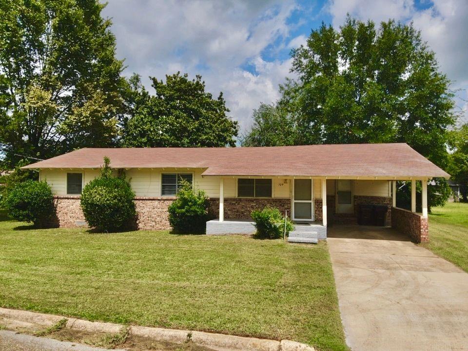 109 Olive Street - Photo 1