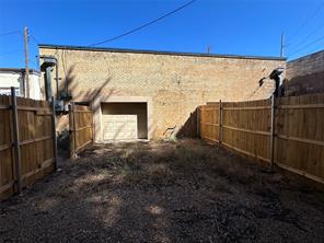 121 S Glenwood Boulevard - Photo 4