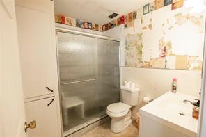 205 Bonham Street - Photo 16