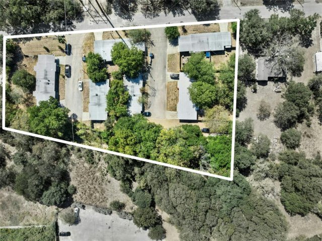 1007 Hackberry Street