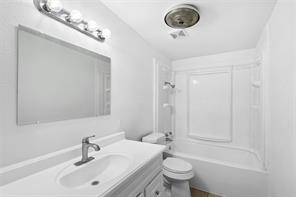 1007 Hackberry Street - Photo 16