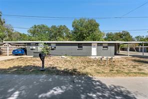 1007 Hackberry Street - Photo 2