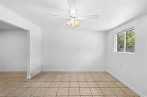 1007 Hackberry Street - Photo 9