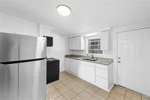 1011 Hackberry Street - Photo 10