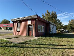 1001 E Main Street - Photo 2
