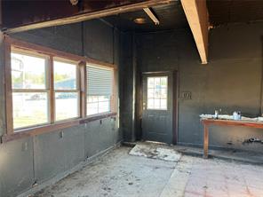 1001 E Main Street - Photo 7