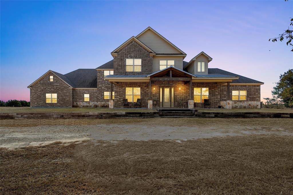 2370 Garrett Lane - Photo 1