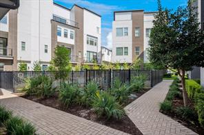 381 E Greenbriar - Photo 22