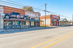 4149 & 4147 3rd Street - Photo 22