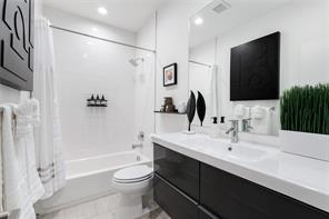 1002 Mobile Street - Photo 20