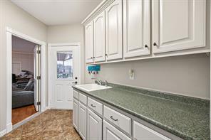 6162 Graham Point - Photo 24