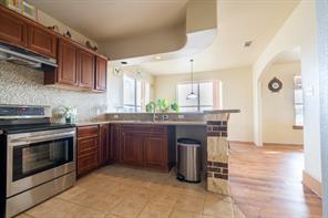 6216 FM 499 - Photo 18