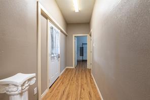 6216 FM 499 - Photo 30