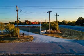 1221 CR 162 - Photo 7