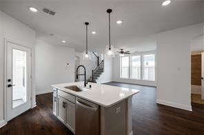 8720 Treeline Parkway - Photo 6