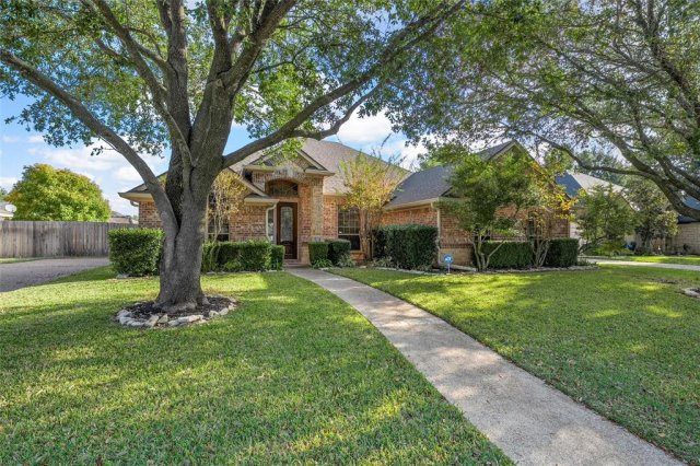 302 Canterbury Drive
