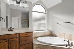 302 Canterbury Drive - Photo 22