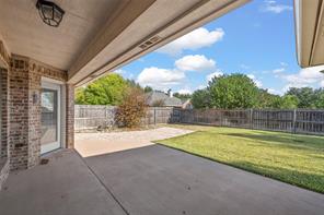 302 Canterbury Drive - Photo 29