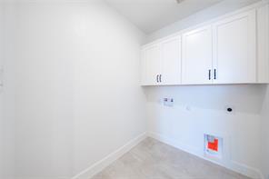 2715 Triumph Court - Photo 18