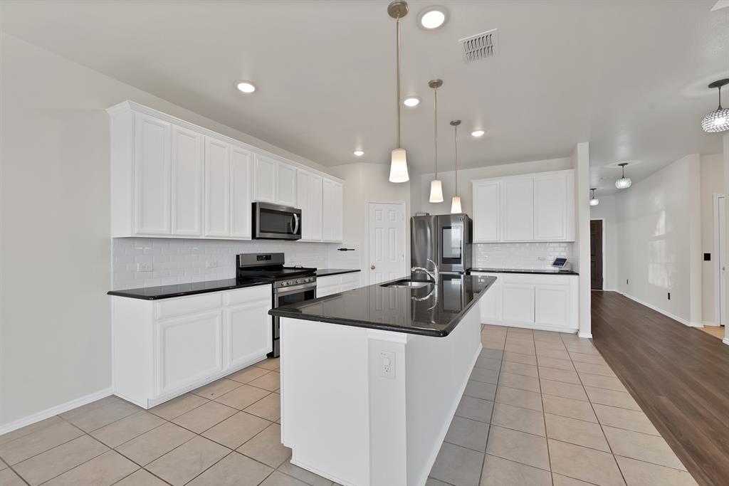 820 Lemongrass Court - Photo 9