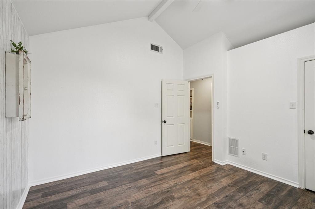 10072 Manor Way - Photo 16