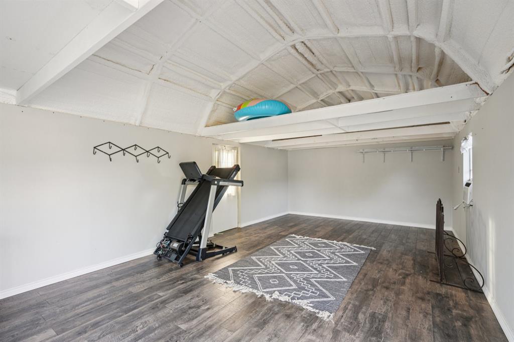 10072 Manor Way - Photo 33