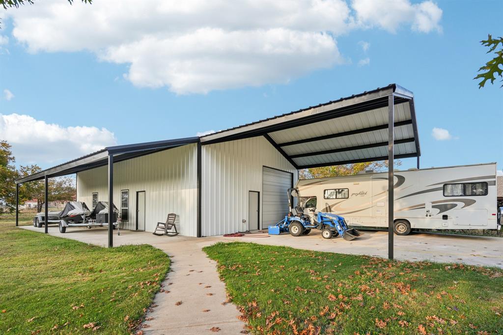 10072 Manor Way - Photo 34