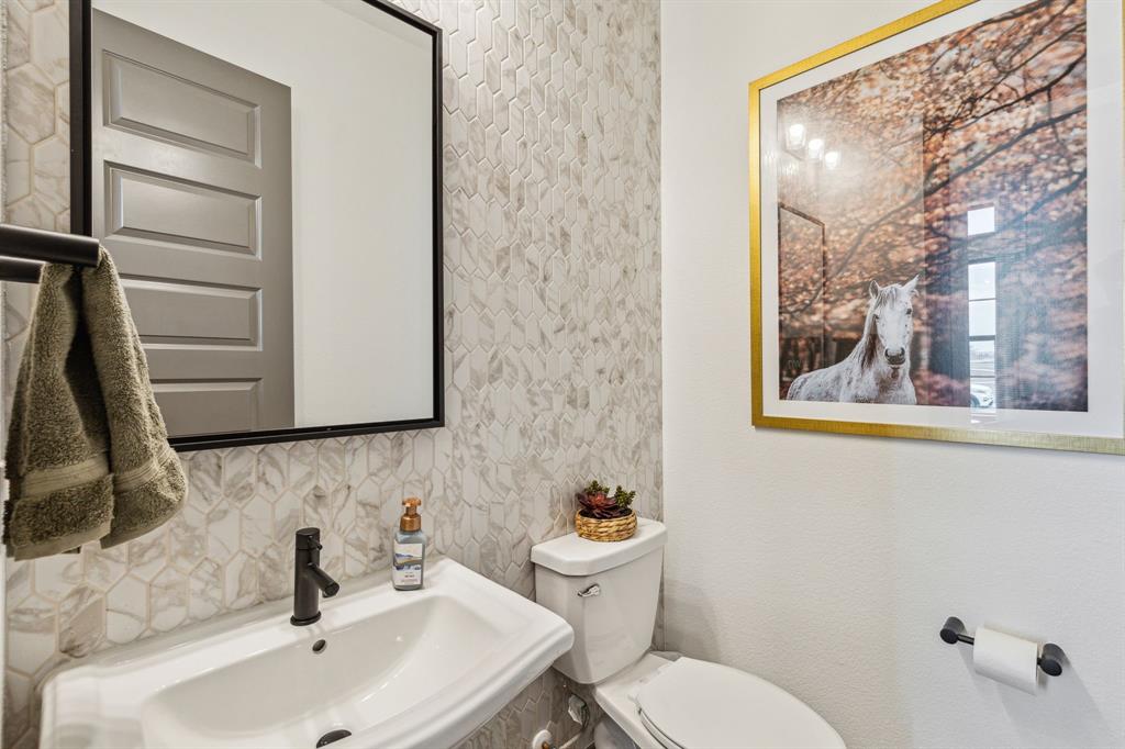 2078 Cuellar Way - Photo 8