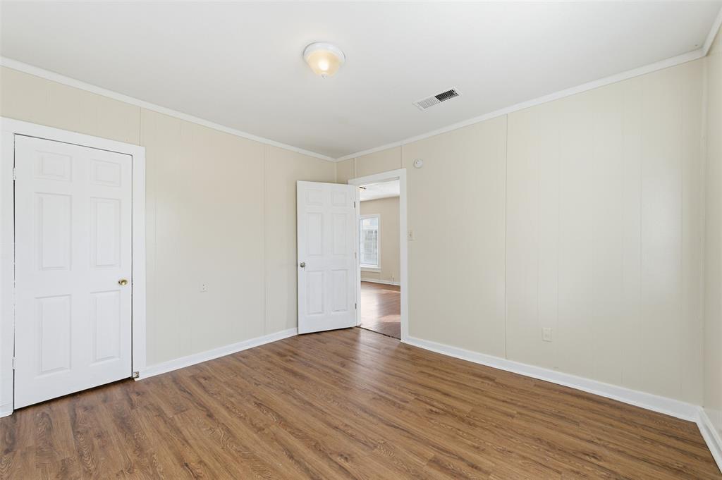 509 E 3rd Street - Photo 13