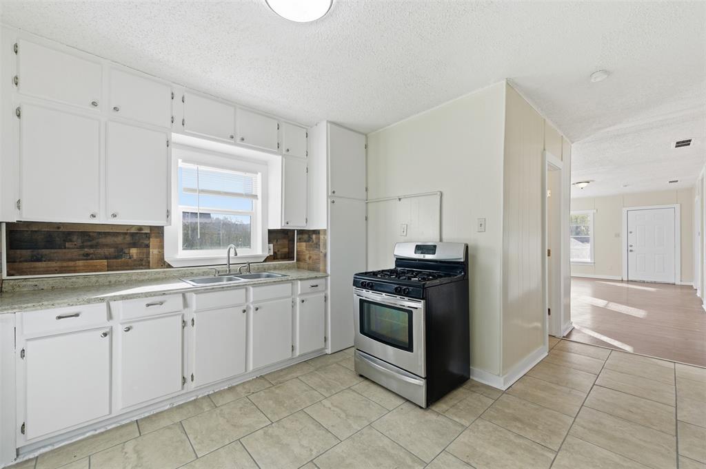 509 E 3rd Street - Photo 30