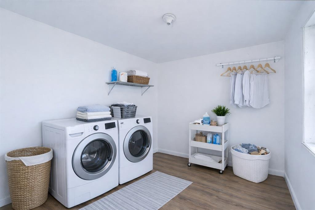 509 E 3rd Street - Photo 37