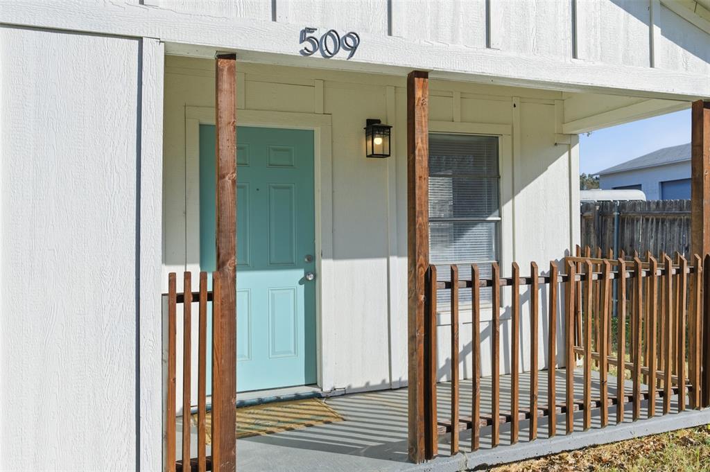 509 E 3rd Street - Photo 4