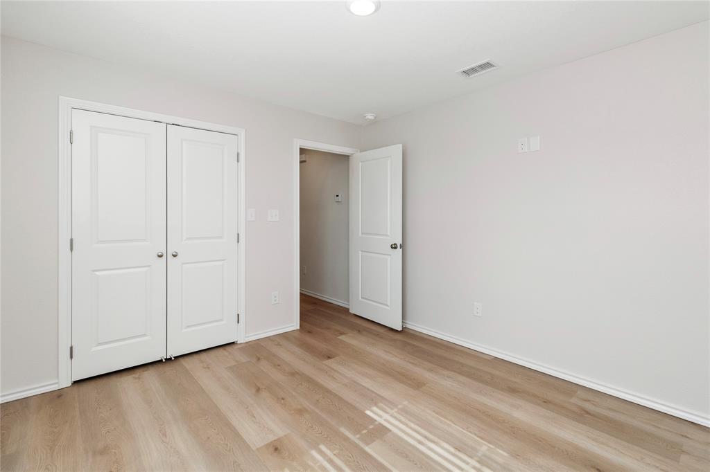 811 Bella Boulevard - Photo 18