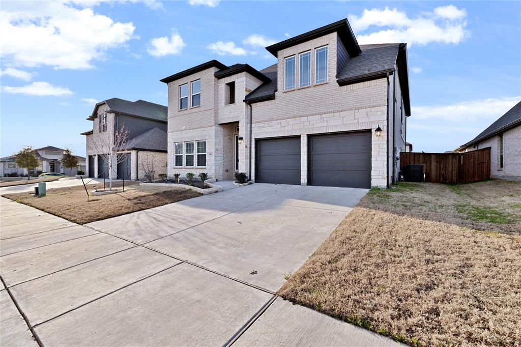 341 Oak Hollow Way - Photo 1