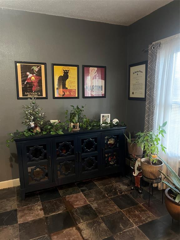 6107 Richmond Avenue - Photo 12