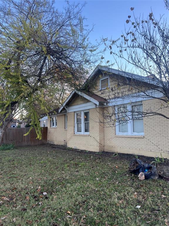 6107 Richmond Avenue - Photo 3