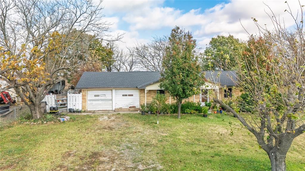 1656 Highway 380 - Photo 32