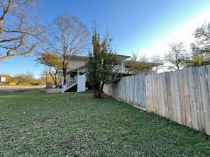 613 Central Texas Expressway - Photo 4