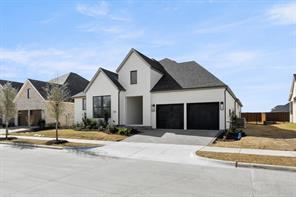 4728 Hawthorn Hills Lane - Photo 5