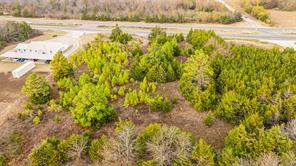 725 SW Loop 286 - Photo 11