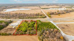 725 SW Loop 286 - Photo 20