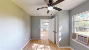 5729 Donnelly Avenue - Photo 17