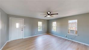 5729 Donnelly Avenue - Photo 6