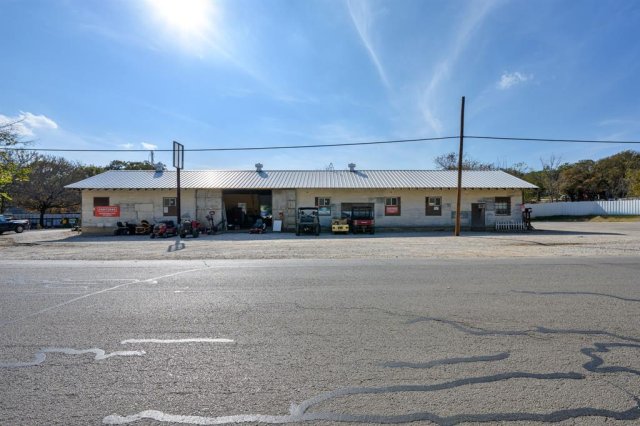 2220 Old Millsap Highway